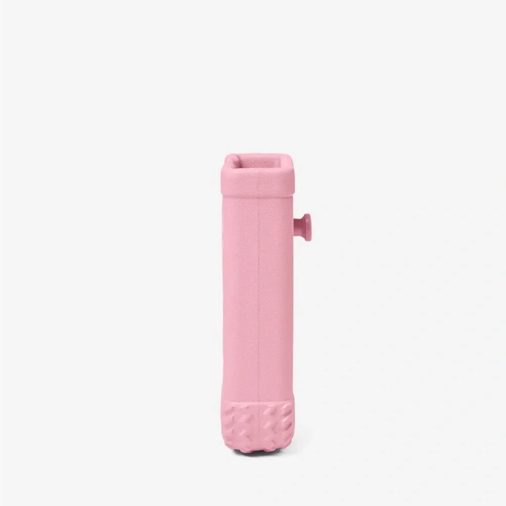 - NWT BUBBLEGUM PINK CALL ME BOGG BAG CELL PHONE HOLDER